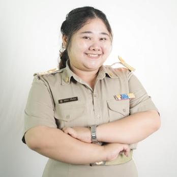 นางสาวพัชริดา  เกื้อสกุล