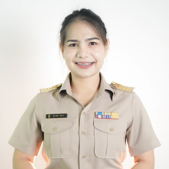 นางสาวจธารัตน์  สีนาค
