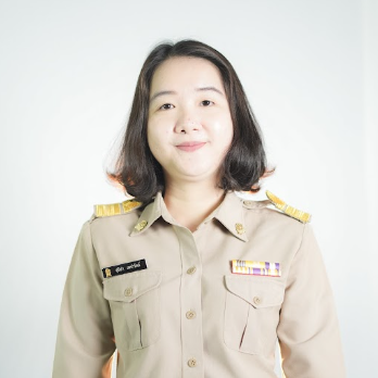 นางสาวสุนิสา  เพชรรัตน์